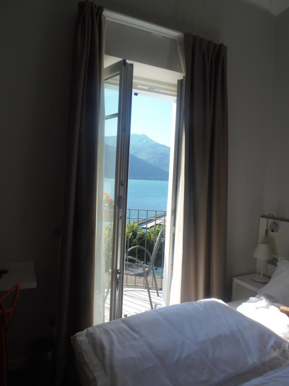 Albergo Dongo Bagian luar foto