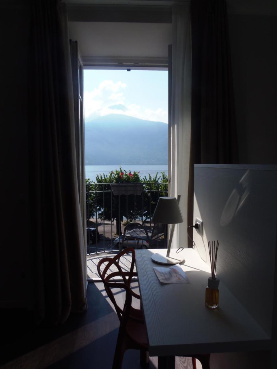 Albergo Dongo Bagian luar foto